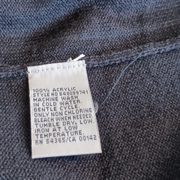 Tanjay Black sweater PS - Picture 5 of 9